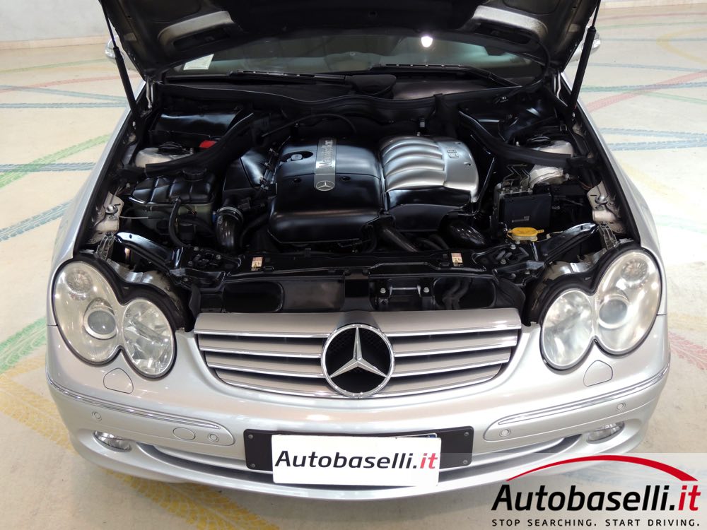 Mercedes clk 270 cdi engine #3